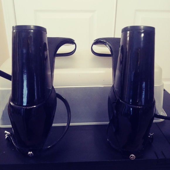 G by Guess Women's Black Heels - NWOT - Picture 7 of 11